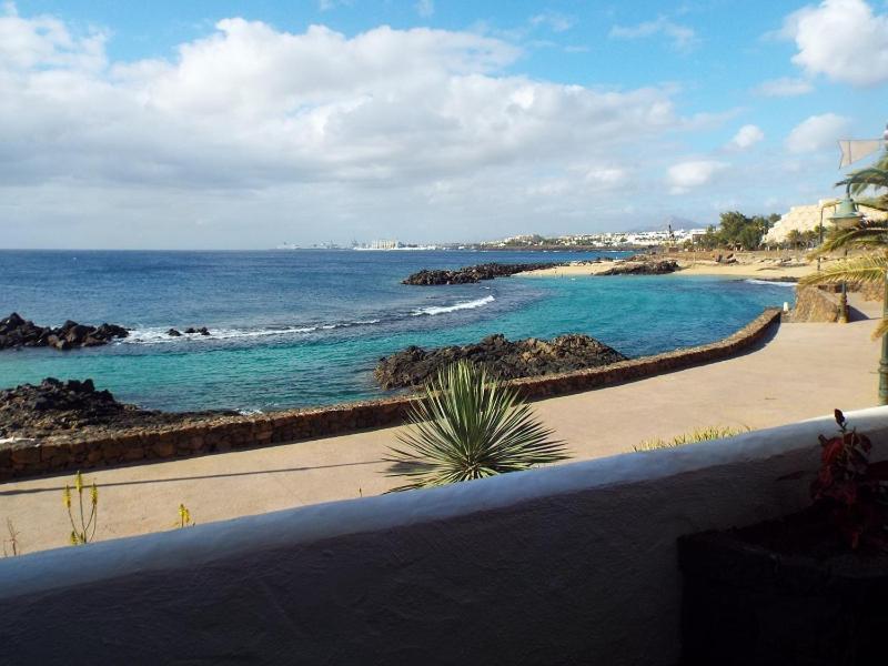 Costa Teguise Luxury First Line Apartment Kültér fotó