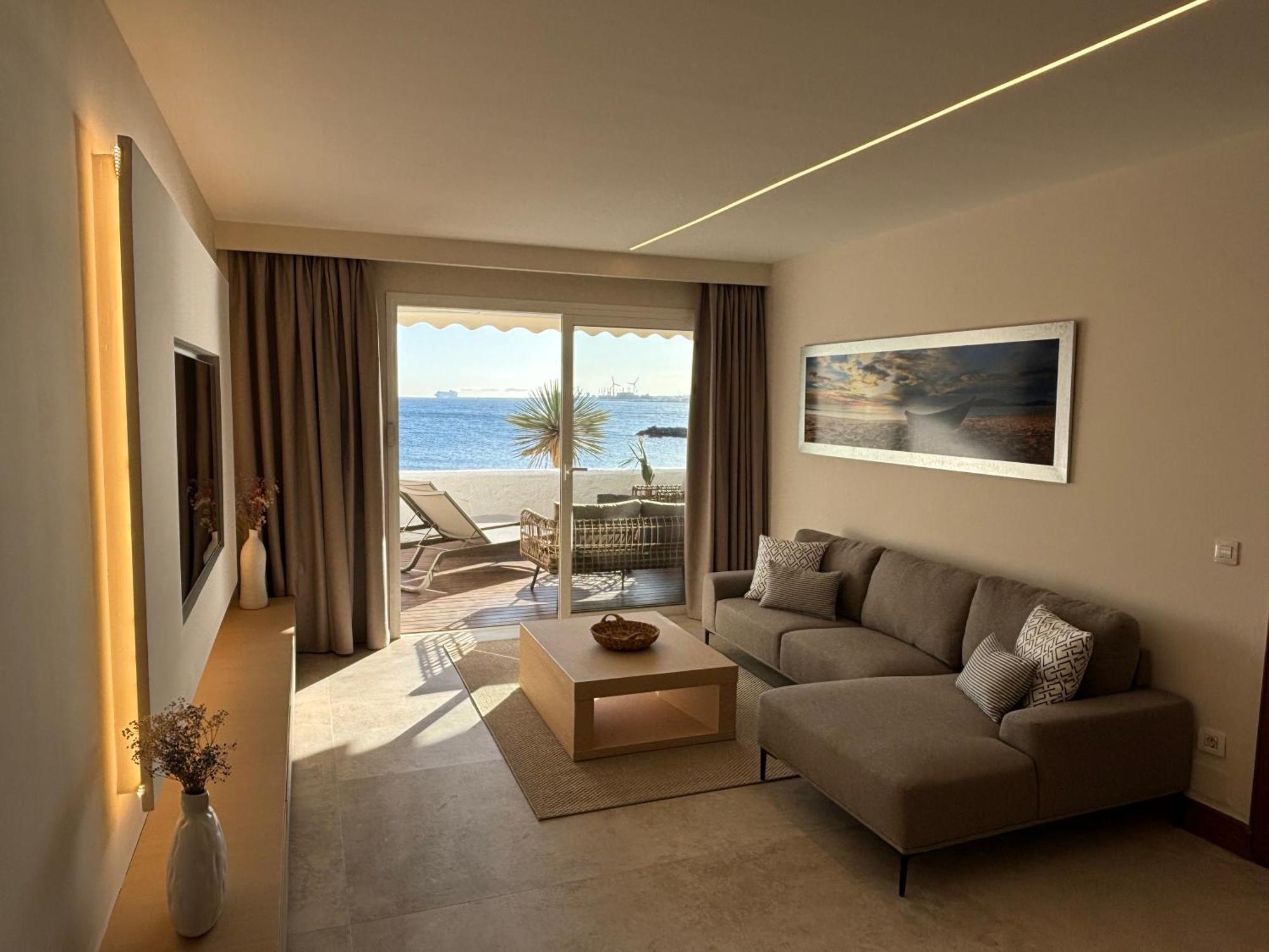 Costa Teguise Luxury First Line Apartment Kültér fotó